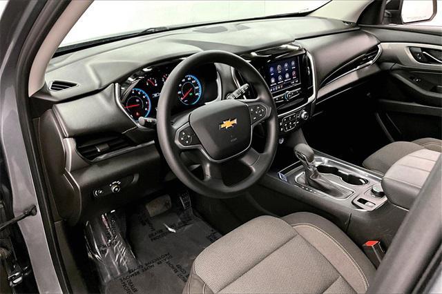 used 2021 Chevrolet Traverse car, priced at $22,997