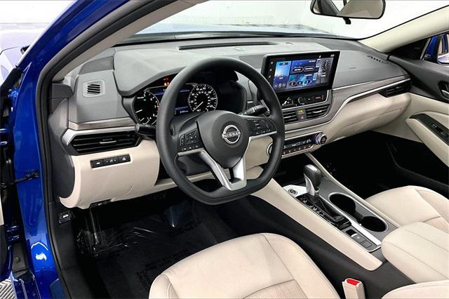 new 2025 Nissan Altima car, priced at $30,126