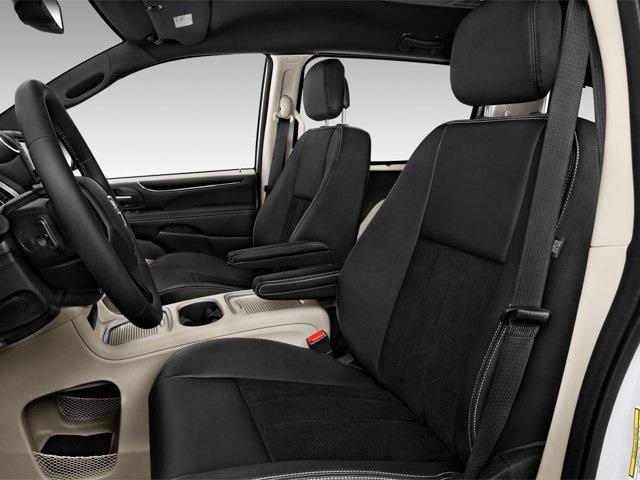 used 2017 Dodge Grand Caravan car
