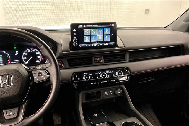 used 2023 Honda Pilot car, priced at $39,995