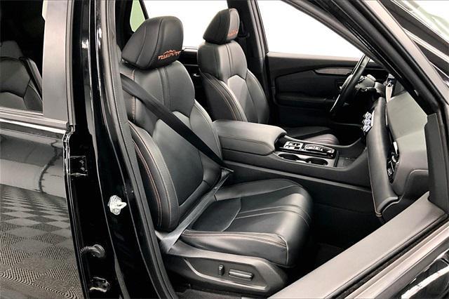 used 2023 Honda Pilot car, priced at $39,995