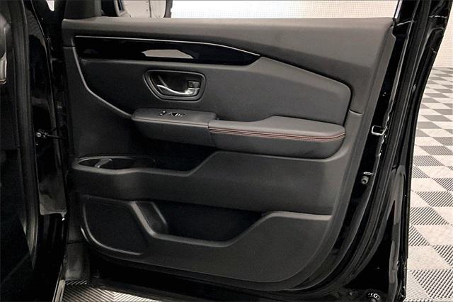 used 2023 Honda Pilot car, priced at $39,995