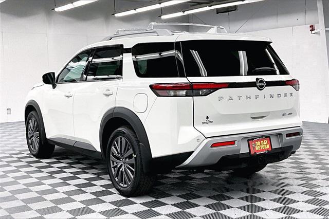 new 2024 Nissan Pathfinder car, priced at $42,170