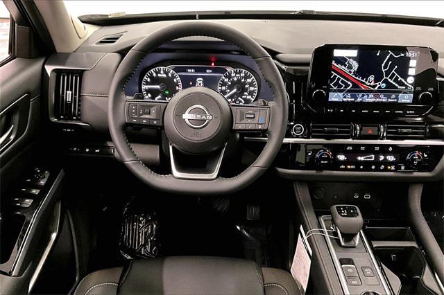 new 2024 Nissan Pathfinder car, priced at $42,170