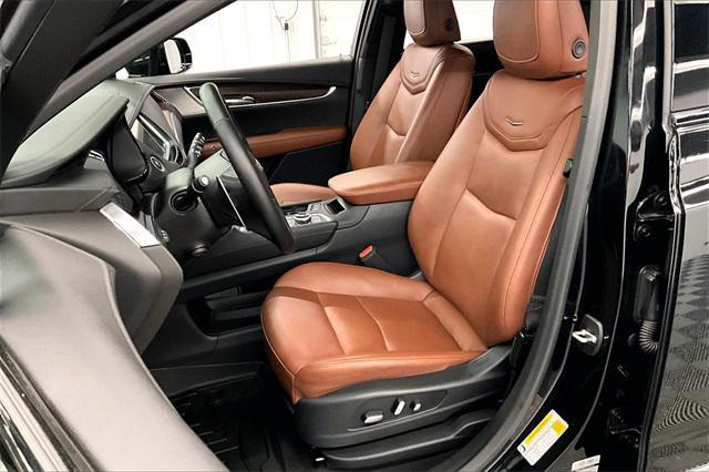 used 2023 Cadillac XT5 car, priced at $31,986