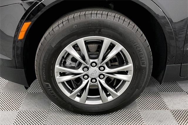 used 2022 Cadillac XT5 car, priced at $28,998