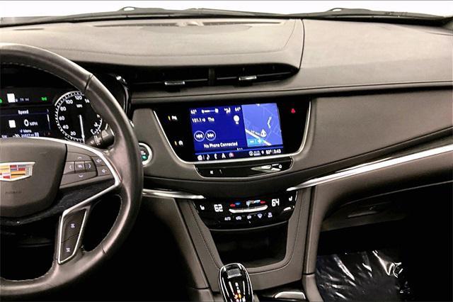 used 2022 Cadillac XT5 car, priced at $28,998