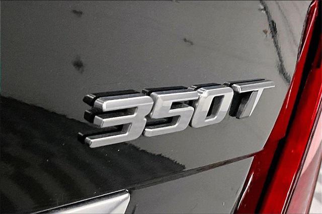 used 2022 Cadillac XT5 car, priced at $28,998