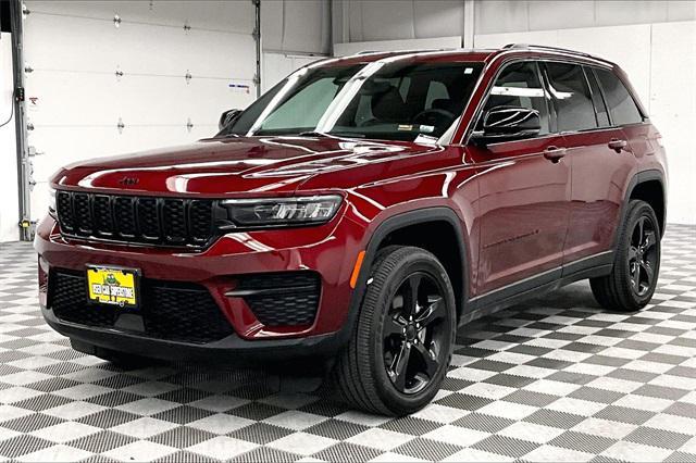 used 2023 Jeep Grand Cherokee car, priced at $33,869