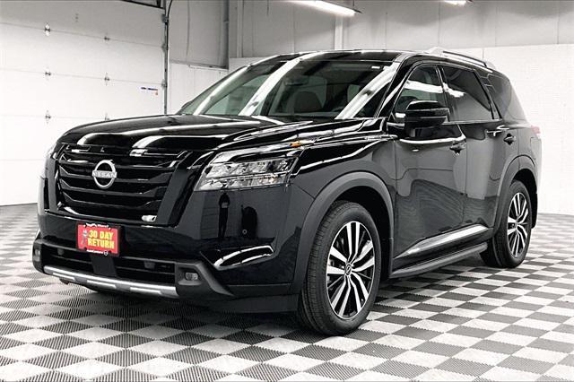 new 2025 Nissan Pathfinder car, priced at $53,222