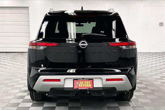 new 2025 Nissan Pathfinder car, priced at $53,222