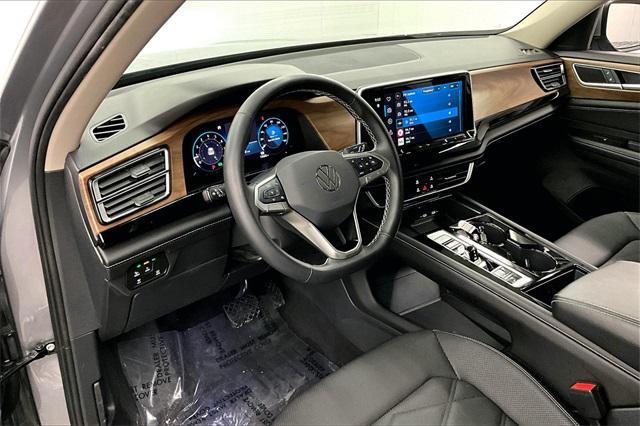 used 2024 Volkswagen Atlas car, priced at $36,431