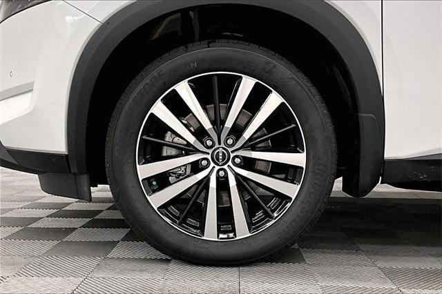 new 2025 Nissan Pathfinder car, priced at $52,141