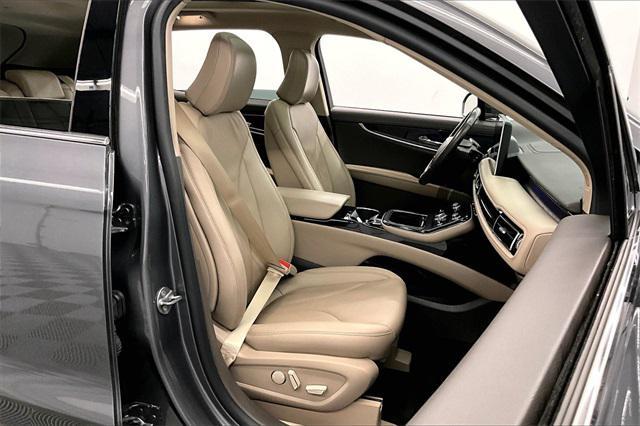 used 2022 Lincoln Nautilus car, priced at $38,998