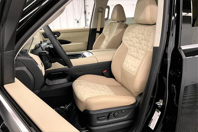new 2025 Nissan Armada car, priced at $81,136
