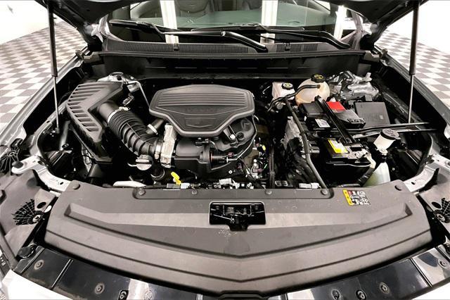 used 2024 Cadillac XT6 car, priced at $47,839