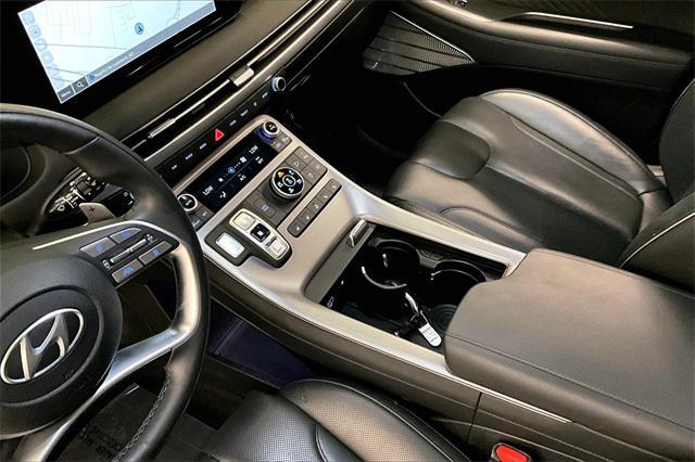 used 2024 Hyundai Palisade car, priced at $39,856