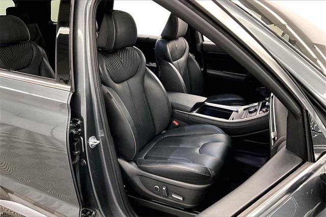 used 2024 Hyundai Palisade car, priced at $39,856