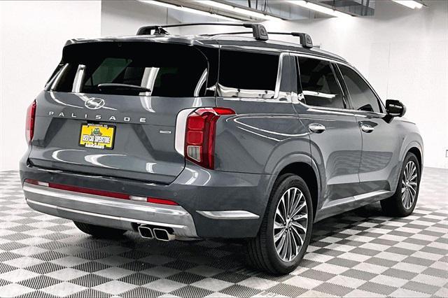 used 2024 Hyundai Palisade car, priced at $39,856