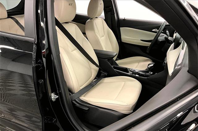 used 2024 Buick Encore GX car, priced at $25,598