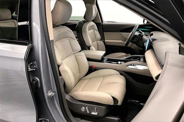 used 2024 Lincoln Nautilus car, priced at $49,977