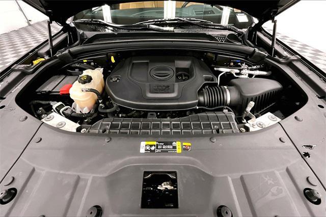 used 2022 Jeep Grand Cherokee car, priced at $39,565