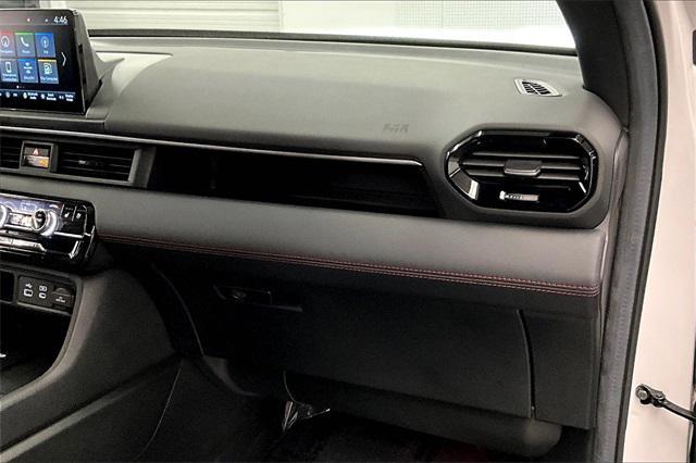 used 2025 Honda Pilot car, priced at $52,315