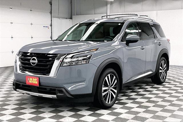 new 2025 Nissan Pathfinder car, priced at $51,141