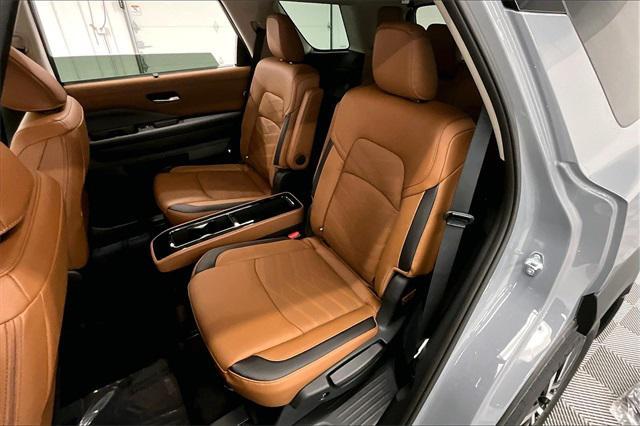 new 2025 Nissan Pathfinder car, priced at $50,141