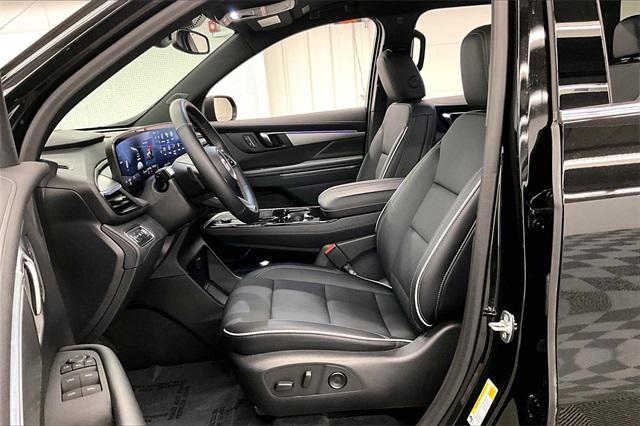 used 2025 Buick Enclave car, priced at $42,688