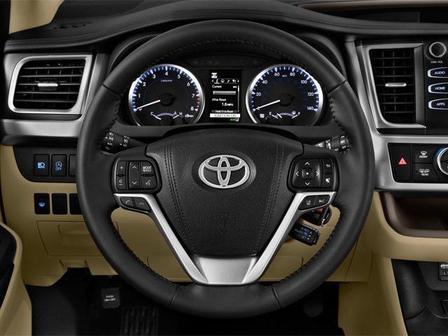 used 2019 Toyota Highlander car, priced at $20,460