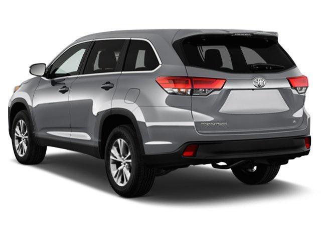 used 2019 Toyota Highlander car, priced at $20,460