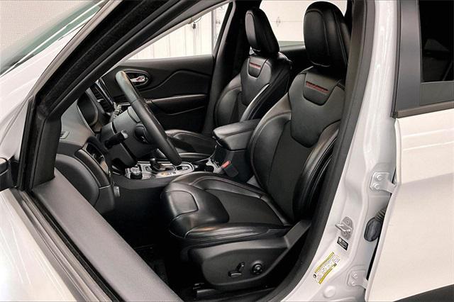used 2021 Jeep Cherokee car, priced at $26,995