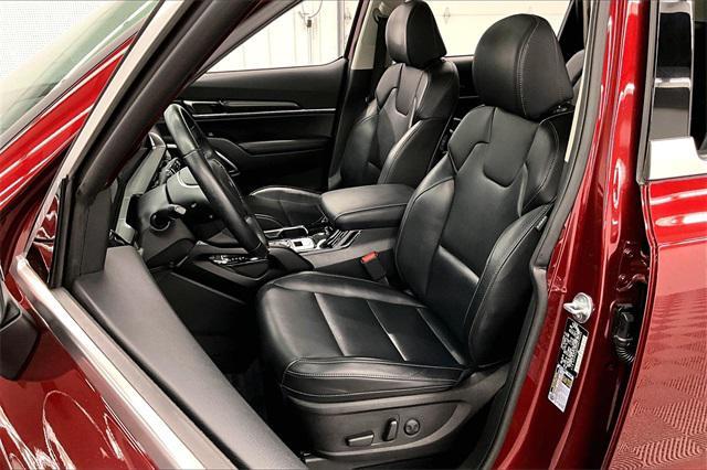 used 2024 Kia Telluride car, priced at $36,104