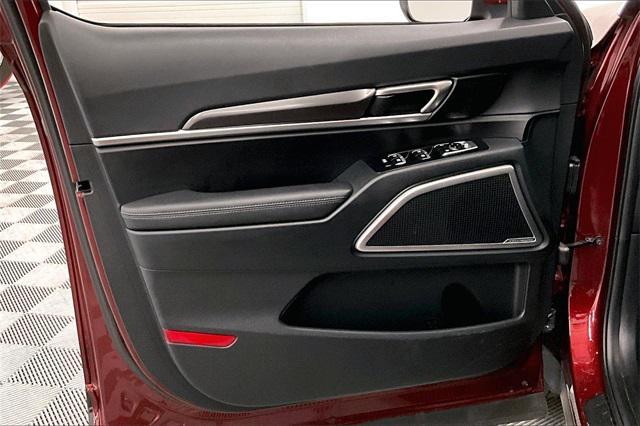 used 2024 Kia Telluride car, priced at $36,104