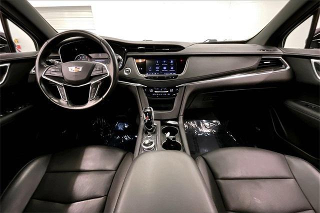 used 2022 Cadillac XT5 car, priced at $33,993