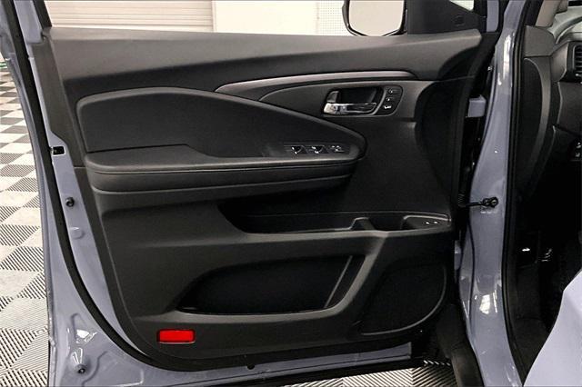 used 2022 Honda Pilot car, priced at $28,940