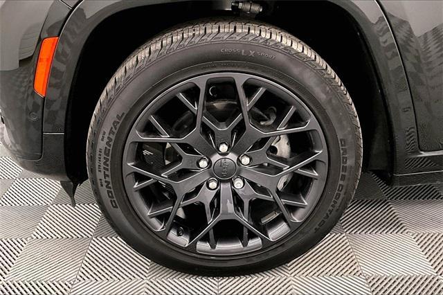 used 2024 Jeep Grand Cherokee L car, priced at $60,424