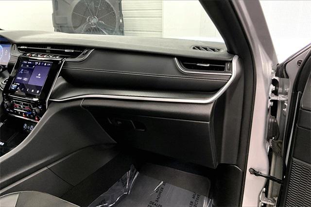used 2024 Jeep Grand Cherokee L car, priced at $32,998