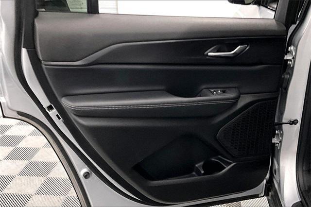 used 2024 Jeep Grand Cherokee L car, priced at $29,998