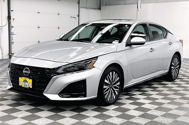 used 2024 Nissan Altima car, priced at $22,813