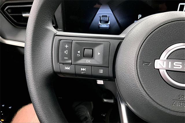new 2025 Nissan Kicks car, priced at $23,117