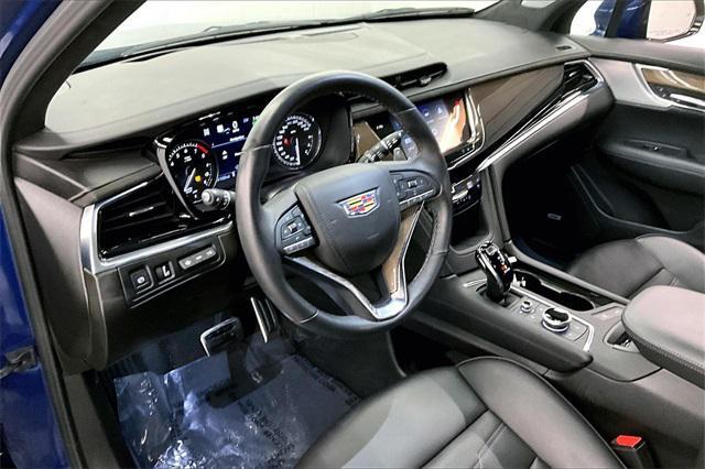 used 2023 Cadillac XT6 car, priced at $45,368