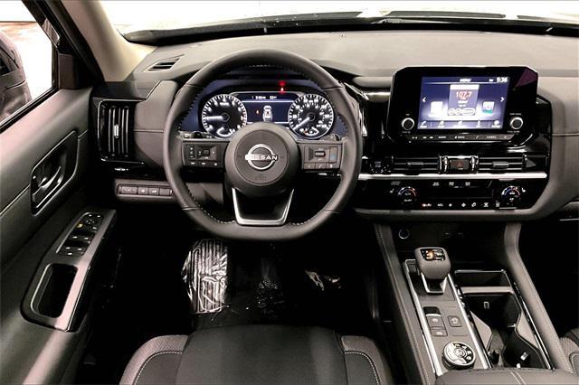 new 2025 Nissan Pathfinder car, priced at $44,520