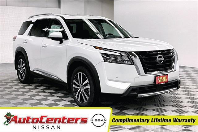 new 2025 Nissan Pathfinder car, priced at $50,187