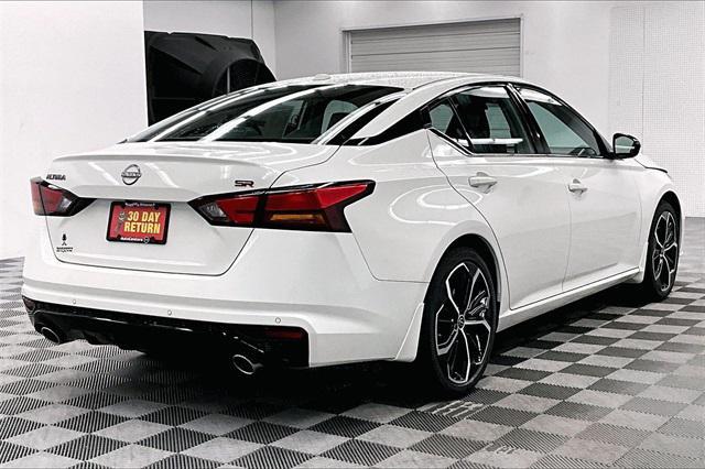 new 2025 Nissan Altima car, priced at $30,844