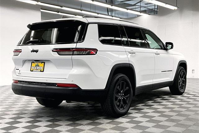 used 2024 Jeep Grand Cherokee L car, priced at $27,998