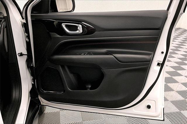 used 2022 Jeep Compass car, priced at $24,998
