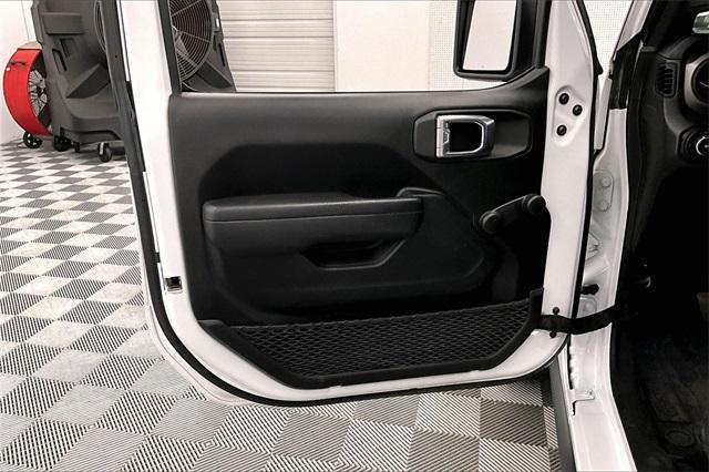 used 2022 Jeep Wrangler Unlimited car, priced at $31,678