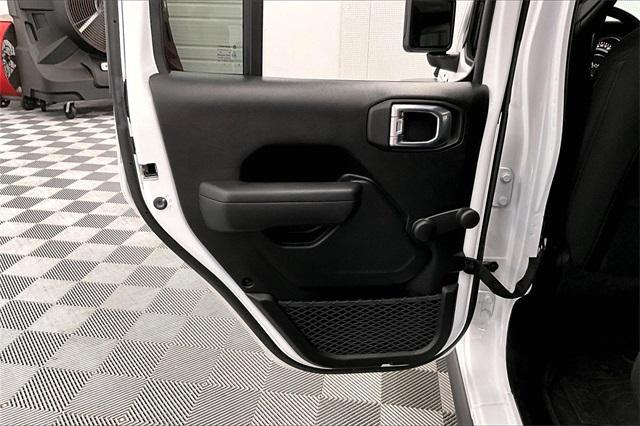 used 2022 Jeep Wrangler Unlimited car, priced at $31,678